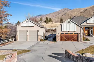 1052 S Cove Dr E, Springville, UT 84663 - Photo 4