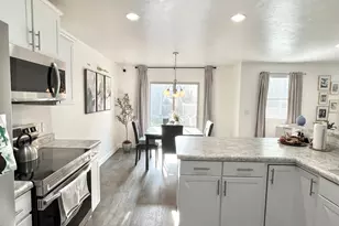 5223 W Armada Way, Herriman, UT 84096 - Photo 6