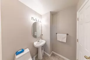 810 S 175 E, Layton, UT 84041 - Photo 14