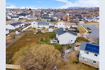 64 N 250 W, Clearfield, UT 84015 - Photo 20