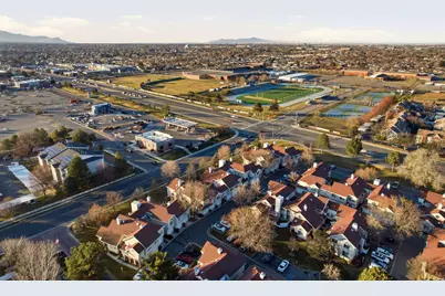 5456 S Lighthouse Rd W, Salt Lake City, UT 84123 - Photo 32