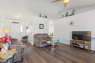 13237 S 2480 W, Riverton, UT 84065 - Photo 16