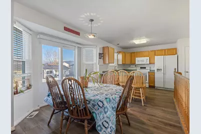 13237 S 2480 W, Riverton, UT 84065 - Photo 12