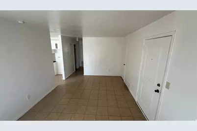 2530 S Parkcrest Dr, West Valley, UT 84119 - Photo 14