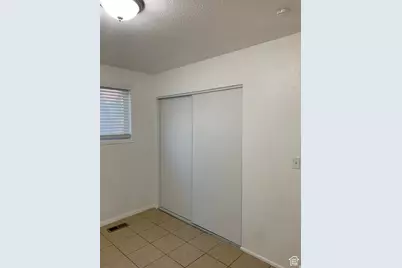 2530 S Parkcrest Dr, West Valley, UT 84119 - Photo 10