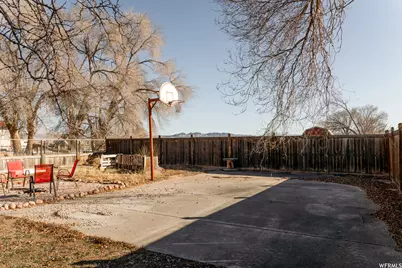 1090 N 3500 W, Vernal, UT 84078 - Photo 32