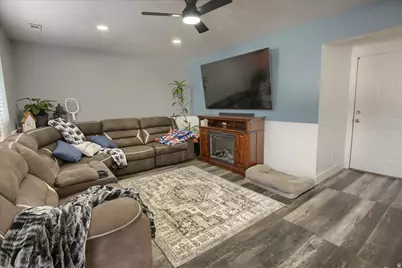 2602 W 3900 S, Roy, UT 84067 - Photo 12