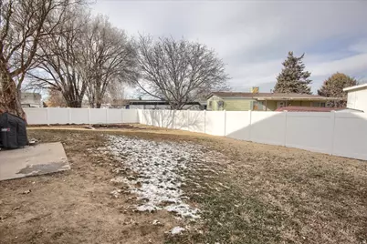 2602 W 3900 S, Roy, UT 84067 - Photo 28