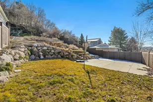 2600 E Oak Creek Dr, Sandy, UT 84093 - Photo 26