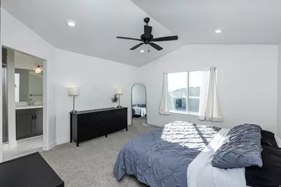 1068 E Springwater Way, Eagle Mountain, UT 84005 - Photo 10