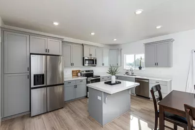 1068 E Springwater Way, Eagle Mountain, UT 84005 - Photo 6