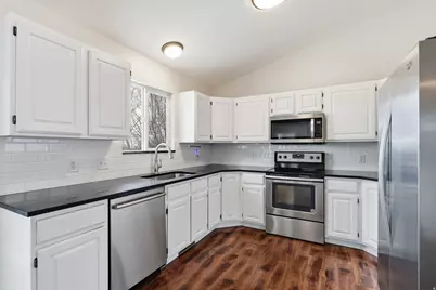 352 E 1650 N, Lehi, UT 84043 - Photo 6