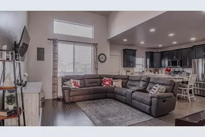 4259 E Hill View Dr, Eagle Mountain, UT 84005 - Photo 8