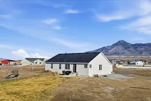 5359 W 19750 N, Plymouth, UT 84330 - Photo 26