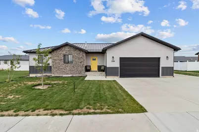 306 W 450 S, Ephraim, UT 84627 - Photo 2