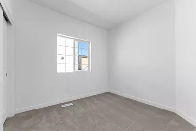 8225 W Diamond Peak Way, Magna, UT 84044 - Photo 14
