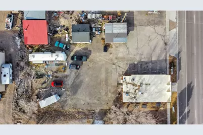 289 N Main St, Loa, UT 84747 - Photo 38