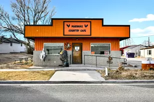 289 N Main St, Loa, UT 84747 - Photo 1