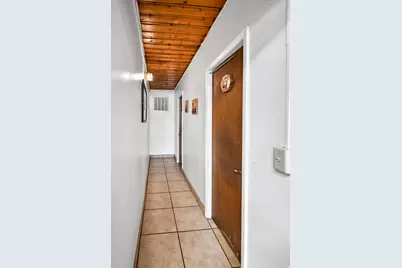 289 N Main St, Loa, UT 84747 - Photo 24