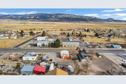 289 N Main St, Loa, UT 84747 - Photo 36
