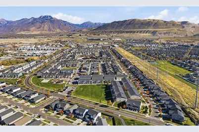 14926 S Thunder Horse Dr W, Bluffdale, UT 84065 - Photo 18