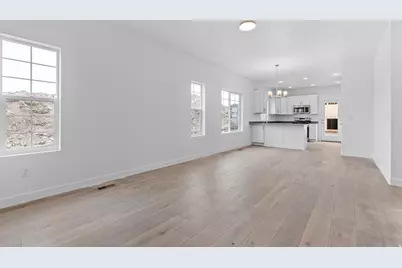 8205 W Sentinel Peak Dr, Magna, UT 84044 - Photo 6