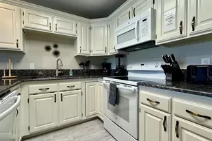 1845 W Canyon View Dr, Saint George, UT 84770 - Photo 8