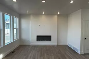 2414 W Santa Fe Dr, Mapleton, UT 84664 - Photo 6