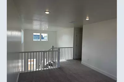 2414 W Santa Fe Dr, Mapleton, UT 84664 - Photo 8