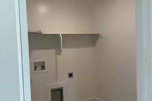 2414 W Santa Fe Dr, Mapleton, UT 84664 - Photo 12