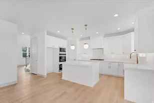 295 E 2050 S, Bountiful, UT 84010 - Photo 10