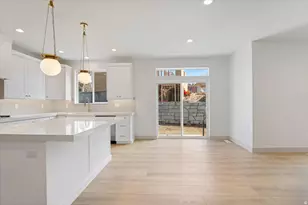 295 E 2050 S, Bountiful, UT 84010 - Photo 10