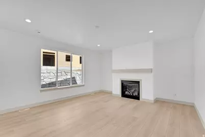 295 E 2050 S #1, Bountiful, UT 84010 - Photo 18