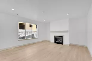 295 E 2050 S, Bountiful, UT 84010 - Photo 18