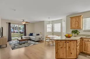 8264 S Resaca Dr E, Sandy, UT 84070 - Photo 2