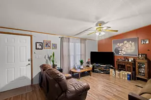 7032 W Apaloosa Dr, West Valley, UT 84128 - Photo 6