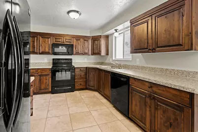 1272 E 2925 N, North Ogden, UT 84414 - Photo 14