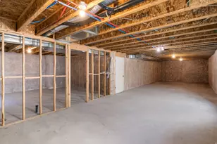 4854 N Cliffrose Dr, Eagle Mountain, UT 84005 - Photo 26