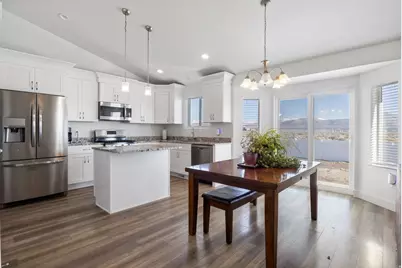 4854 N Cliffrose Dr, Eagle Mountain, UT 84005 - Photo 6