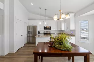 4854 N Cliffrose Dr, Eagle Mountain, UT 84005 - Photo 12