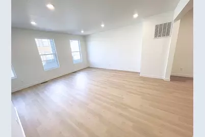 921 S Mathilda Dr #261, Saratoga Springs, UT 84045 - Photo 10