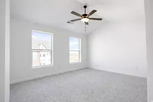 921 S Mathilda Dr, Saratoga Springs, UT 84045 - Photo 12