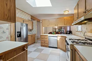 259 Lionel St, North Salt Lake, UT 84054 - Photo 14