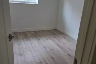 5553 S Willow Ln, Murray, UT 84107 - Photo 8