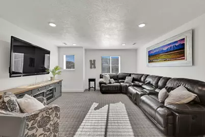 290 E 1825 N #58, Pleasant View, UT 84414 - Photo 14