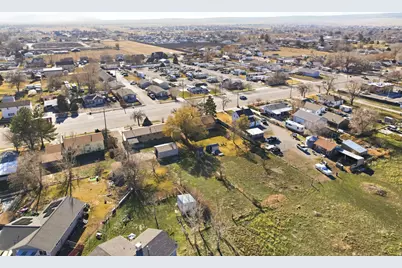 339 E Main St, Grantsville, UT 84029 - Photo 36