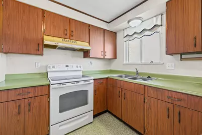 339 E Main St, Grantsville, UT 84029 - Photo 8