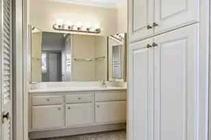 241 N Vine St E, Salt Lake City, UT 84103 - Photo 22