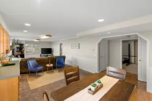 1127 N 3150 E, Layton, UT 84040 - Photo 30