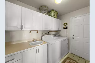 1127 N 3150 E, Layton, UT 84040 - Photo 26